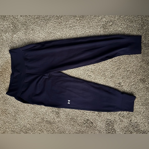Under armor women fitted joggers - Picture 2 of 6